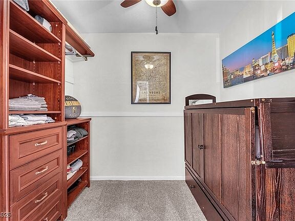 Building Photo - 714 Oakmont Ave