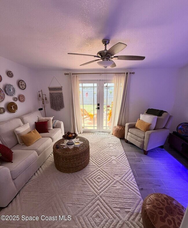 Building Photo - 1185 King St