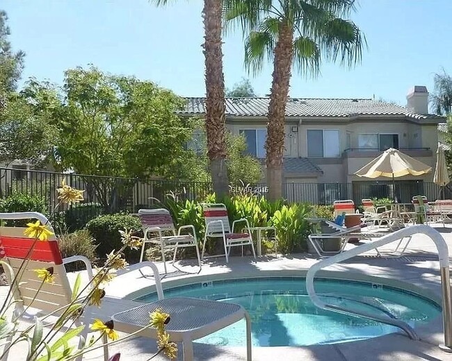 Hot Tub - 5710 E Tropicana Ave