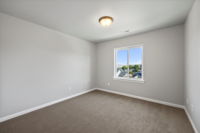 Building Photo - 421 N 76th Ave