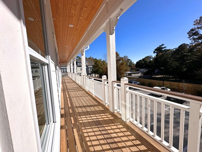 Building Photo - 1426 Navaho Trail