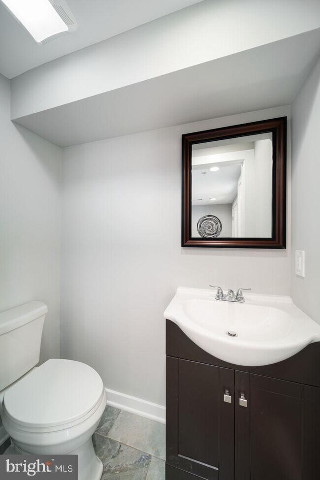 Building Photo - 815 Perkiomen St