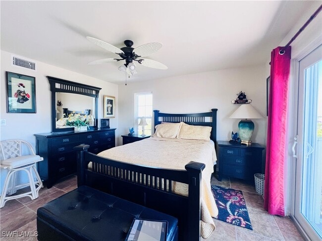 Building Photo - 1200 Gulf Shore Blvd N