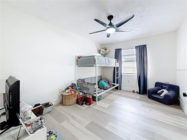 Building Photo - 2959 Laurel Ct