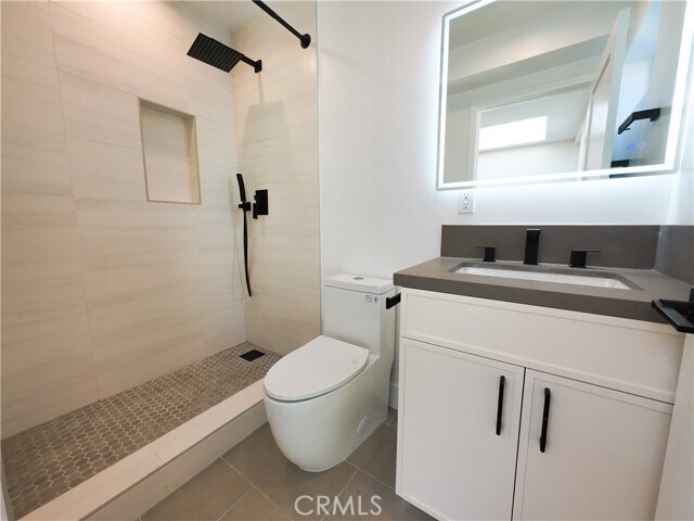 Building Photo - 6628 Camellia Ave