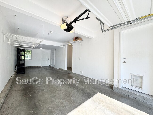 Building Photo - 1853 NE 102nd Ave