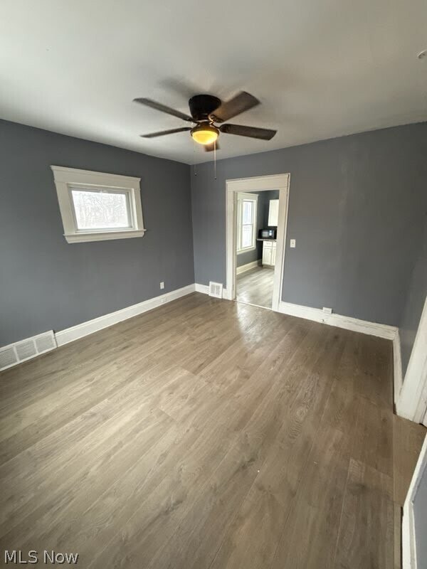 Building Photo - 10304 Shale Ave