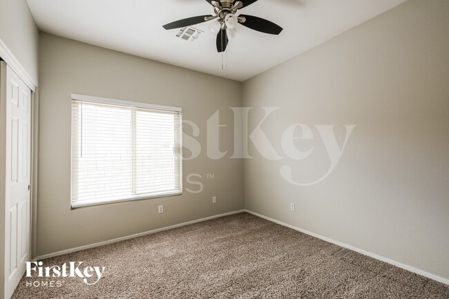 Building Photo - 13278 W Edgemont Ave