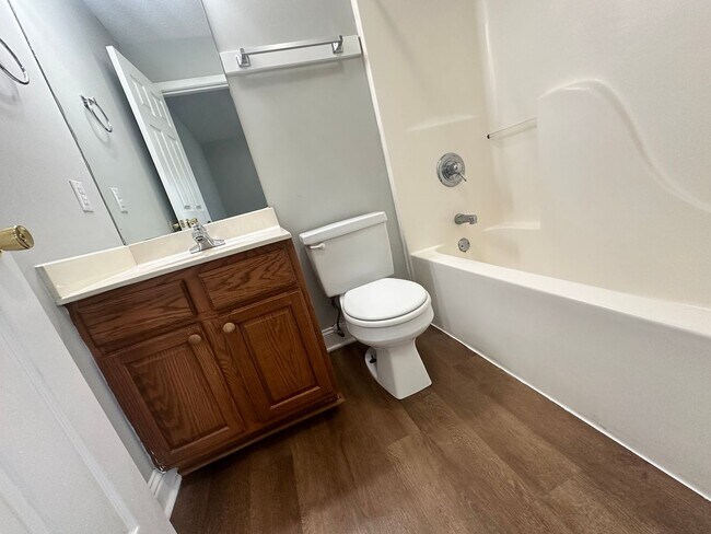 Building Photo - 3470 Legacy Run