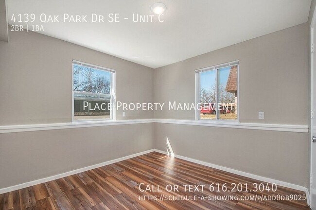Building Photo - 4139 Oak Park Dr SE