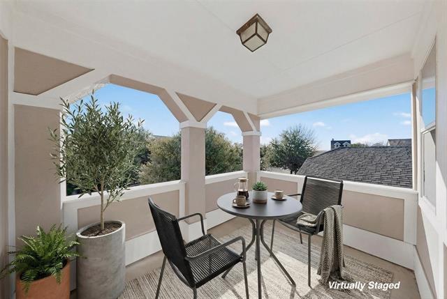 Building Photo - 10913 Dillon St