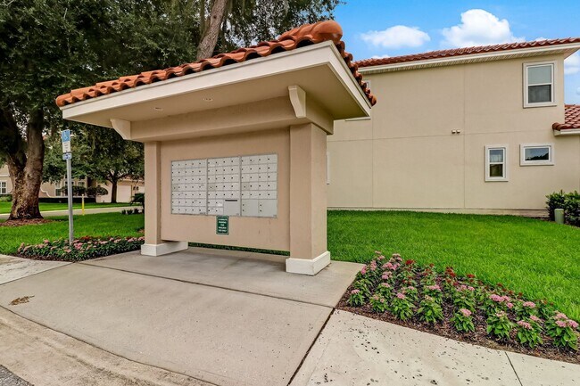 Building Photo - Townhome  in The Enclave at Summer Beach