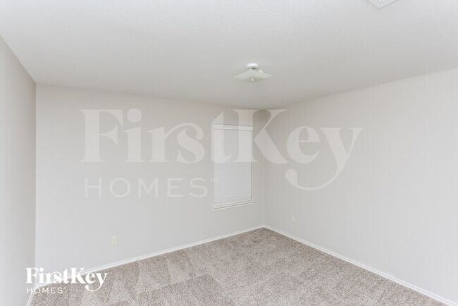 Building Photo - 1221 Koto Wood Dr