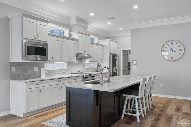 Building Photo - 4062 Oak Pointe Dr