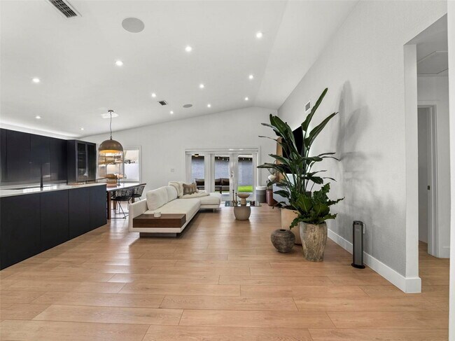 Building Photo - 7753 NW 189th St