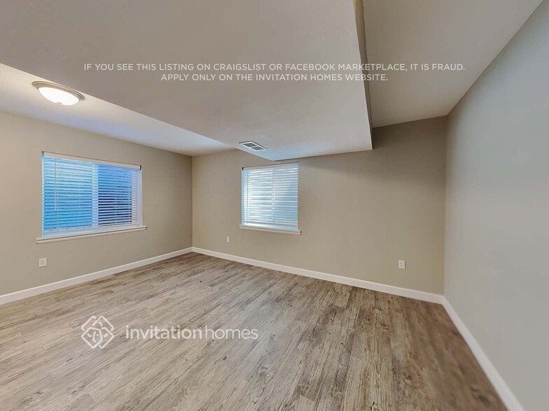 Building Photo - 6119 Wallowing Way
