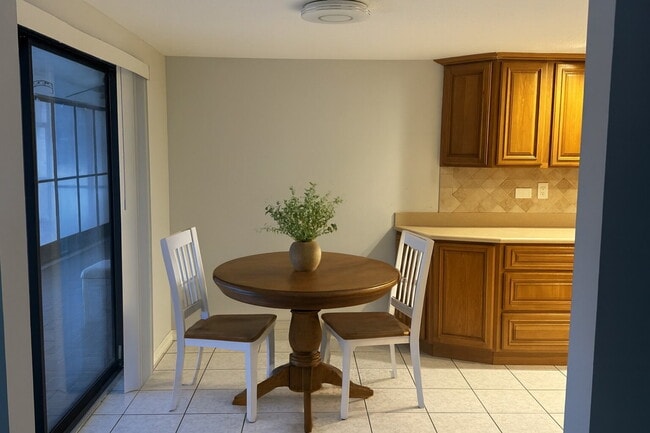 Building Photo - Beautiful Country Home on 1.76 Acres — No HOA, No Deed Restrictions!