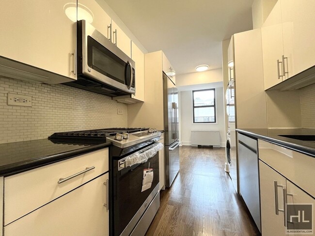 Building Photo - EAST 63 STREET