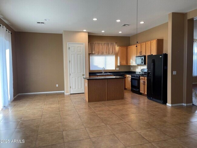 Building Photo - 25774 N Desert Mesa Dr