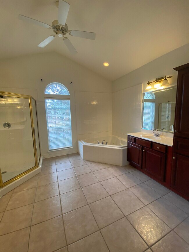 Building Photo - 5145 Wild Rose Way