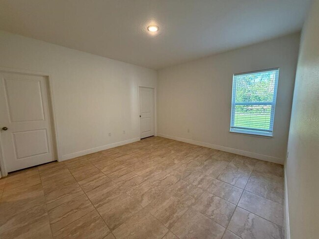 Building Photo - 16111 SW 23rd Court Rd