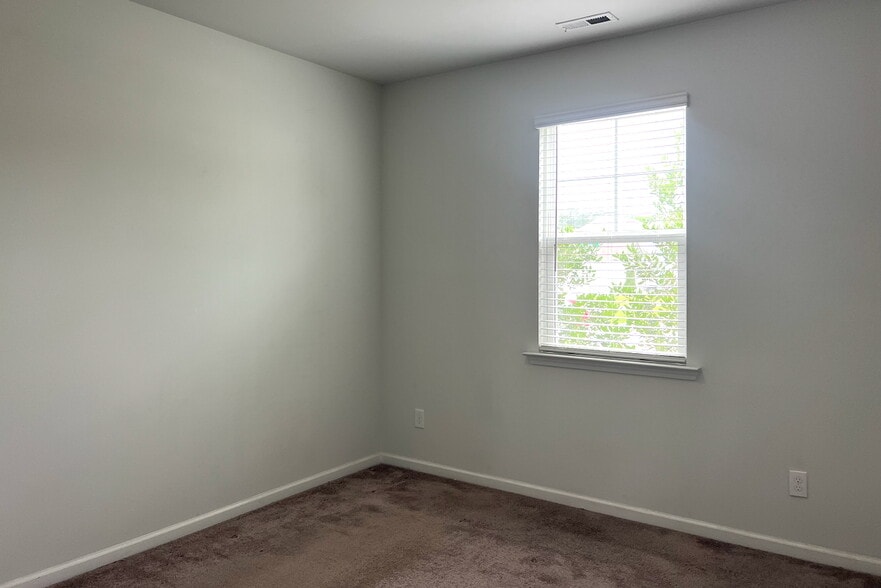 Building Photo - 7172 Oxbow Loop