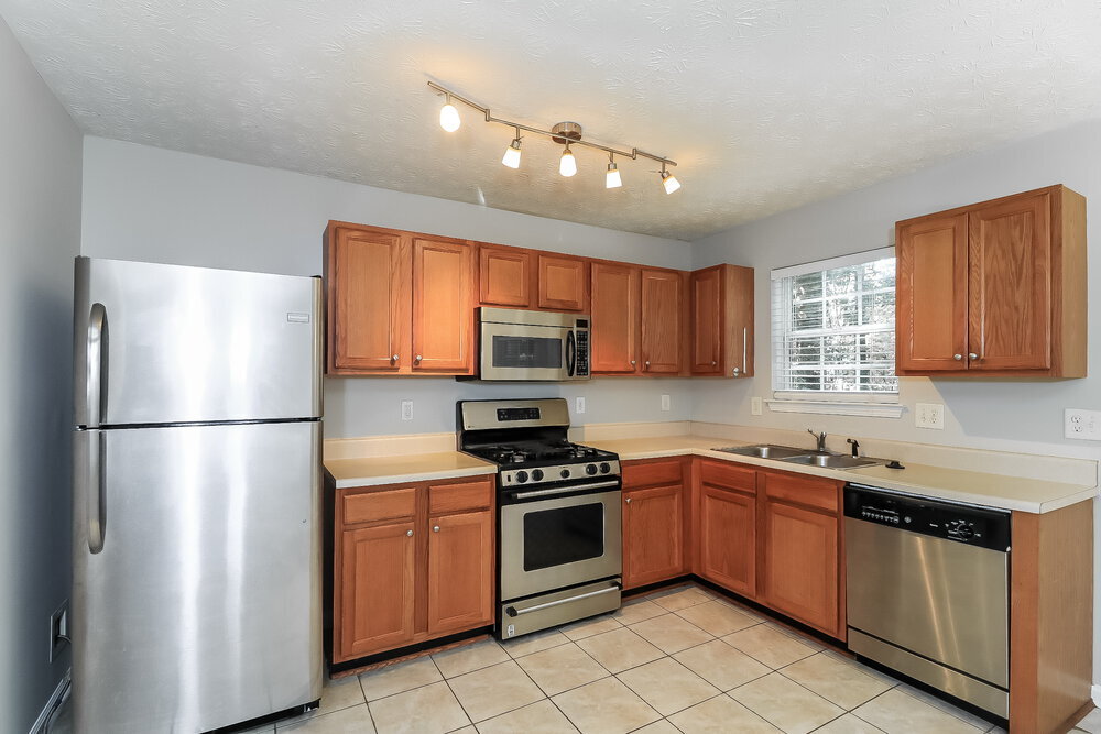 Building Photo - 86 Springbottom Dr SE