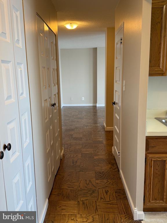 Building Photo - 501 Slaters Ln