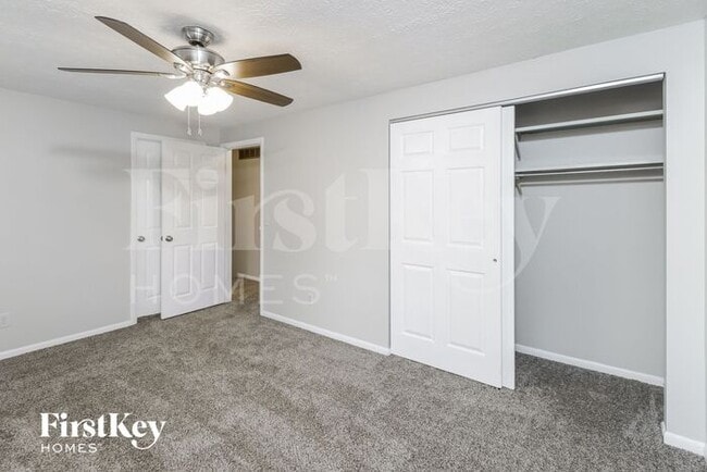 Building Photo - 1295 Anthony Ln