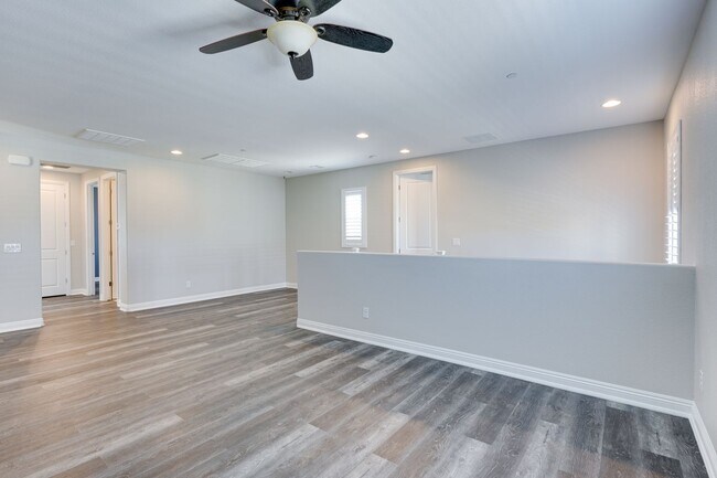 Building Photo - **Luxury 5 Bedroom Pool Home for Rent in Inspirada | Nearly 4,000 Sq Ft on Corner Lot**