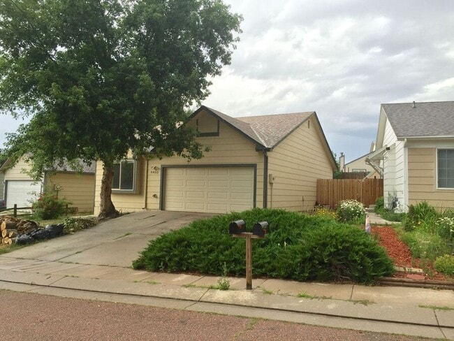 Building Photo - 6460 Mohican Dr