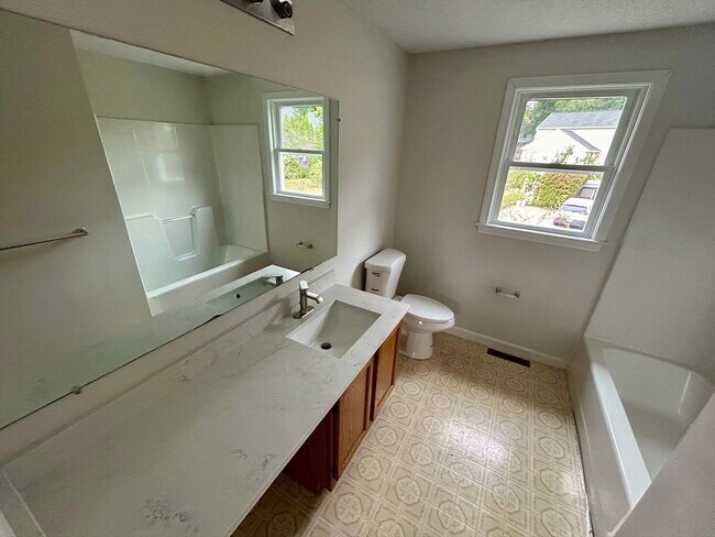 Building Photo - 47 Wyman Rd