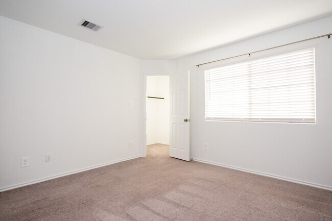 Building Photo - 5403 Rosser Ruby Way