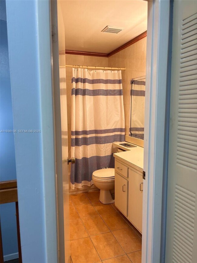 Building Photo - 6460 NW 192nd Terrace