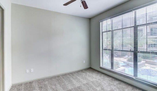 Building Photo - 1 bedroom in Houston TX 77042