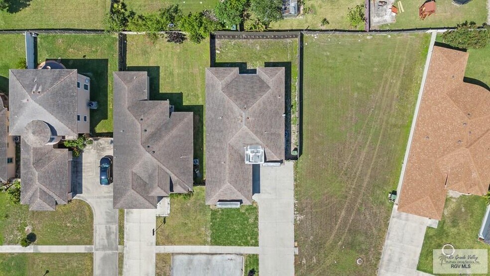 Building Photo - 2170 Portofino Blvd