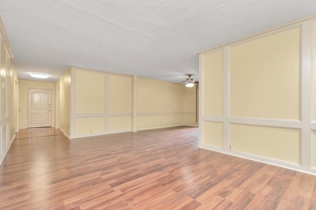 Building Photo - 4702 Cashel Cir
