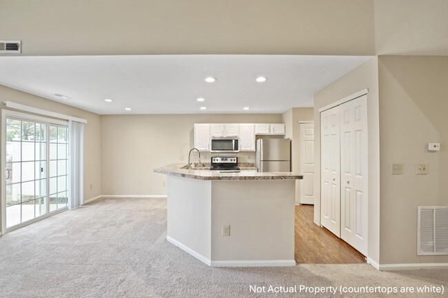 Building Photo - 4929 Aspen Pine Blvd