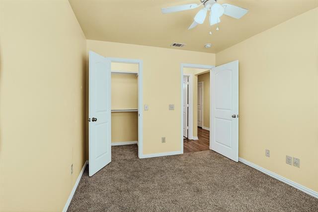 Building Photo - 1716 S Waco St