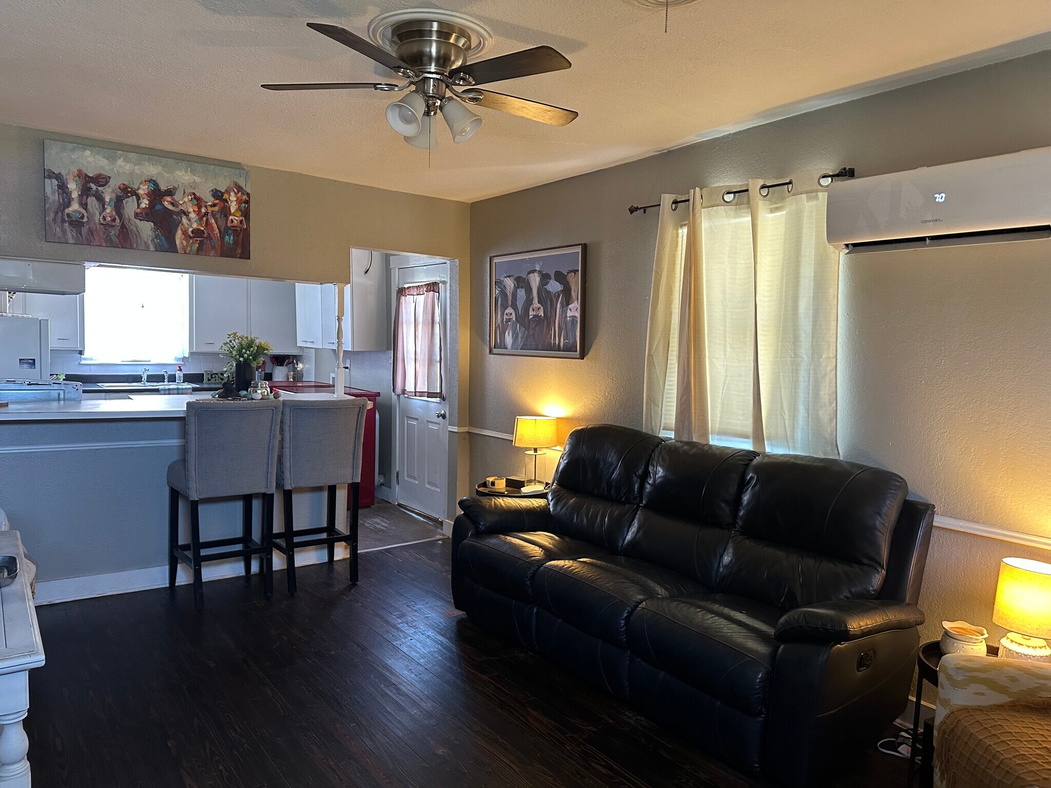 Living room - 1707 8th Ave