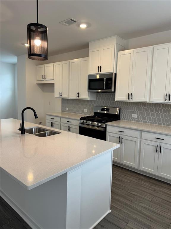 Building Photo - 1 Peeples Dr