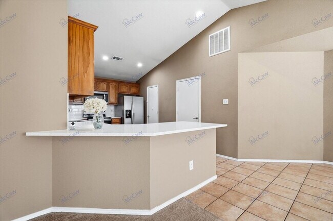 Building Photo - 2152 Ingrid Ln