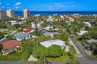 Building Photo - 461 Jupiter Ln