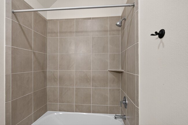 Building Photo - 9113 Highland Northern Wy