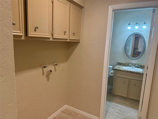 Building Photo - 5429 10th St