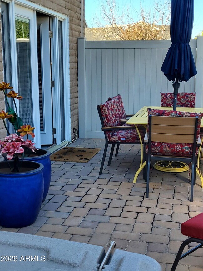 Building Photo - 3737 E Turney Ave