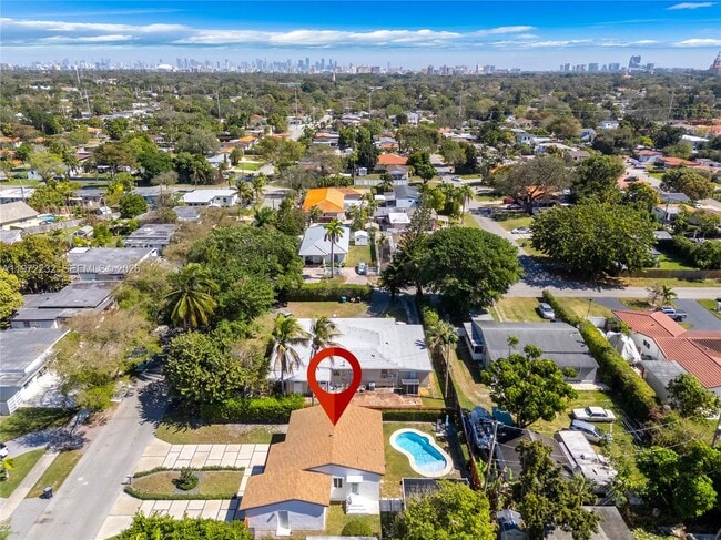 Building Photo - 6376 SW 20th St