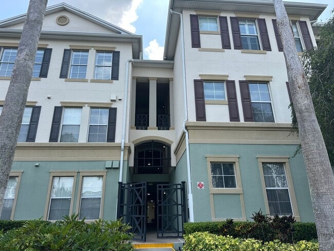 Primary Photo - Comfortable and Spacious 3 bedroom 2 Bath ...