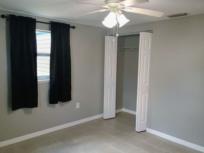 Building Photo - 6737 Udell Ln