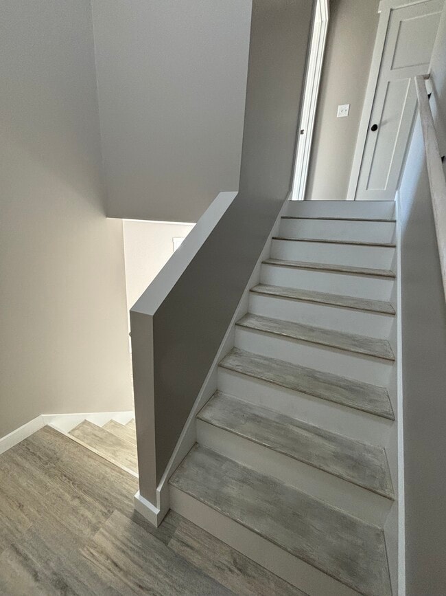 Building Photo - 22 Pond Rd